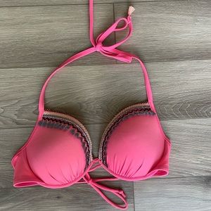 Victoria’s Secret Push-up bikini top